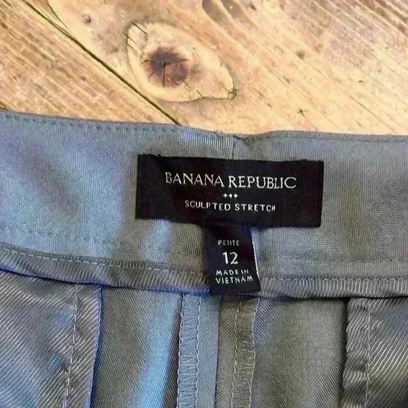 Banana Republic SCULPTED BOOTCUT PANT Stretch Size 12 P Grey - Picture 9 of 12